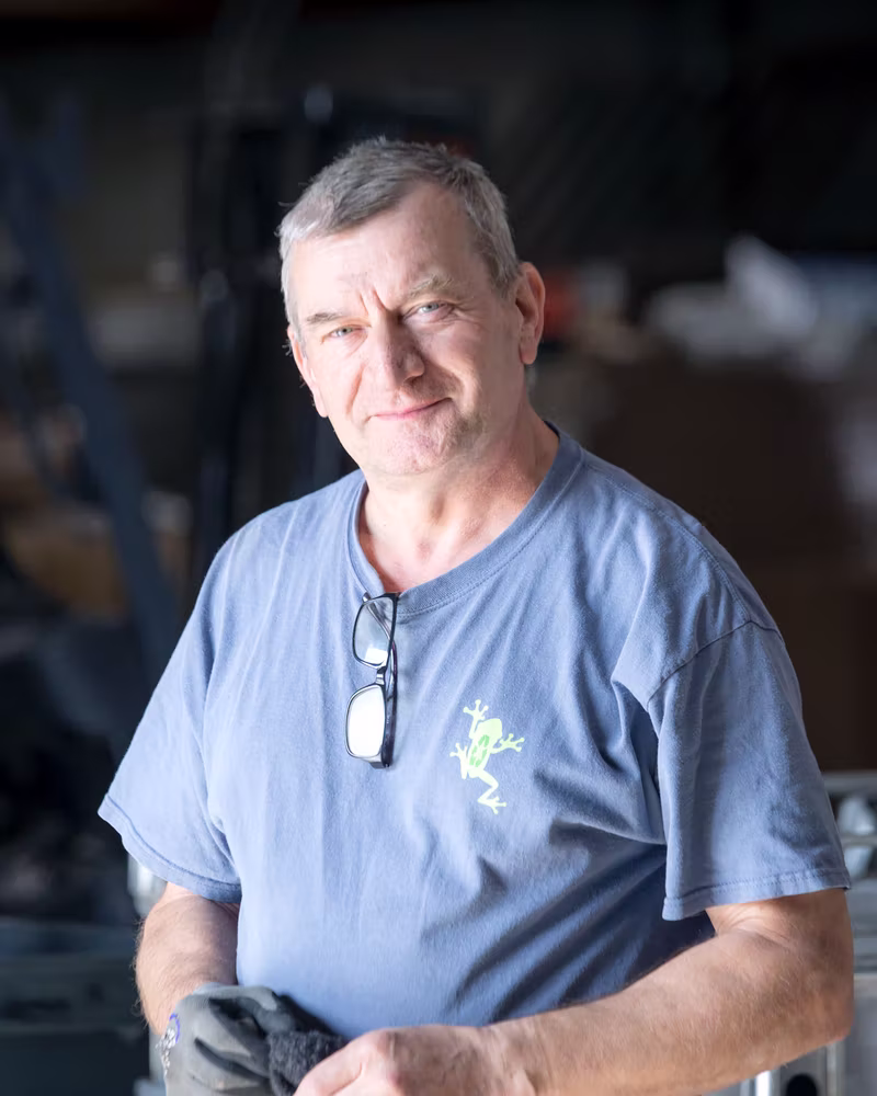 Modern Waste team member at the Sacramento facility